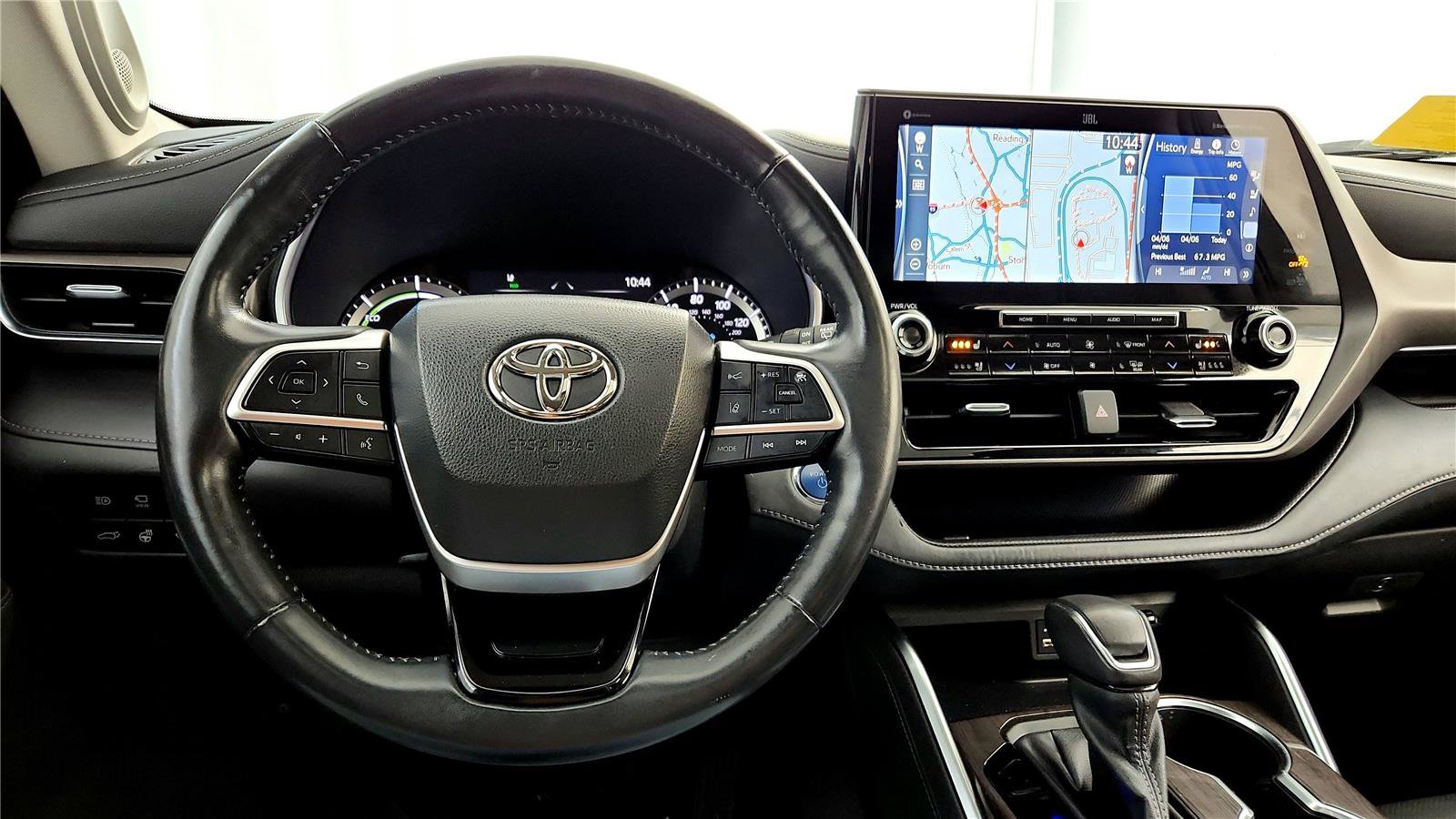 Certified 2022 Toyota Highlander Limited image 29