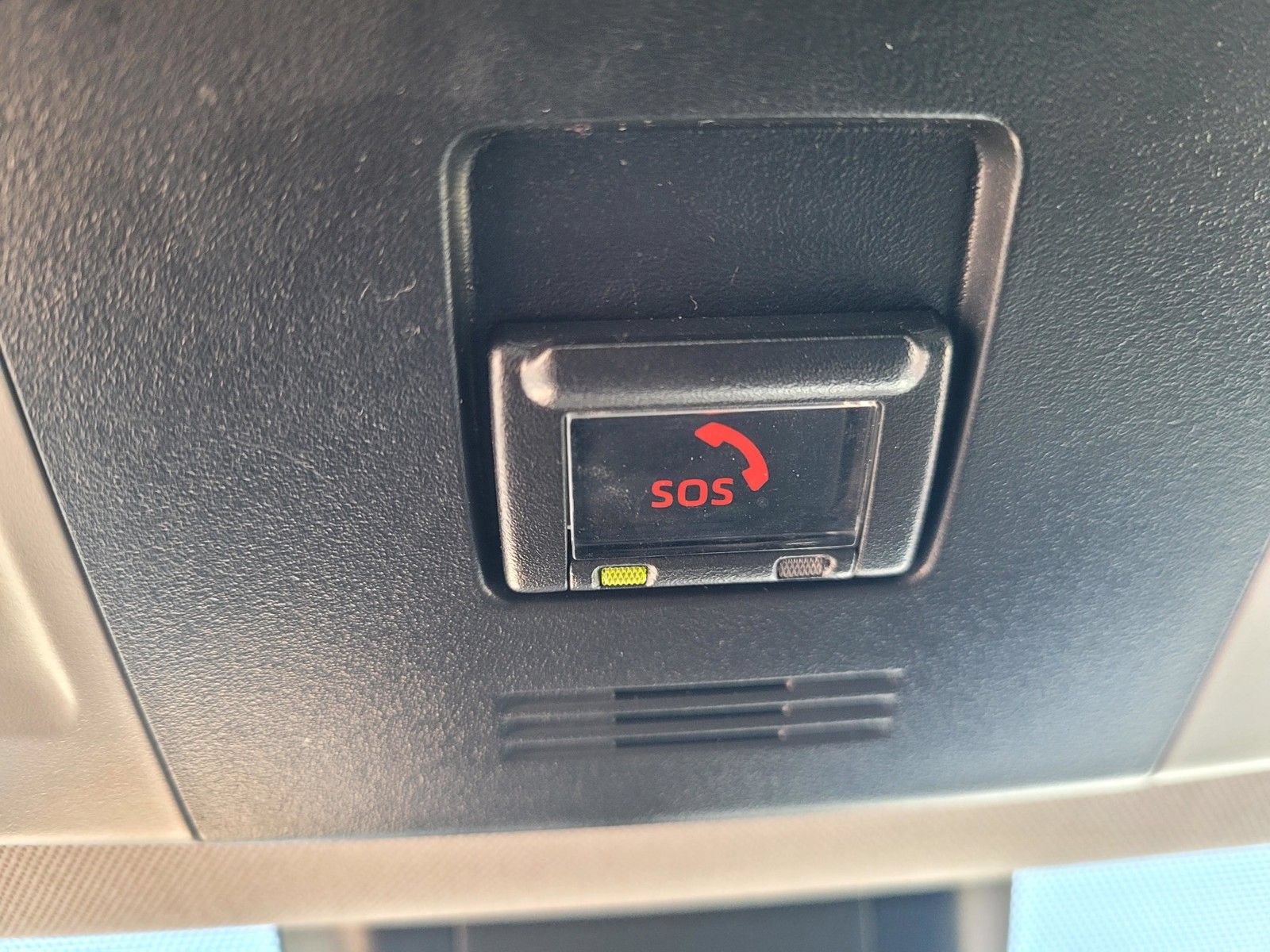 Used 2021 Toyota Camry SE FWD image 26