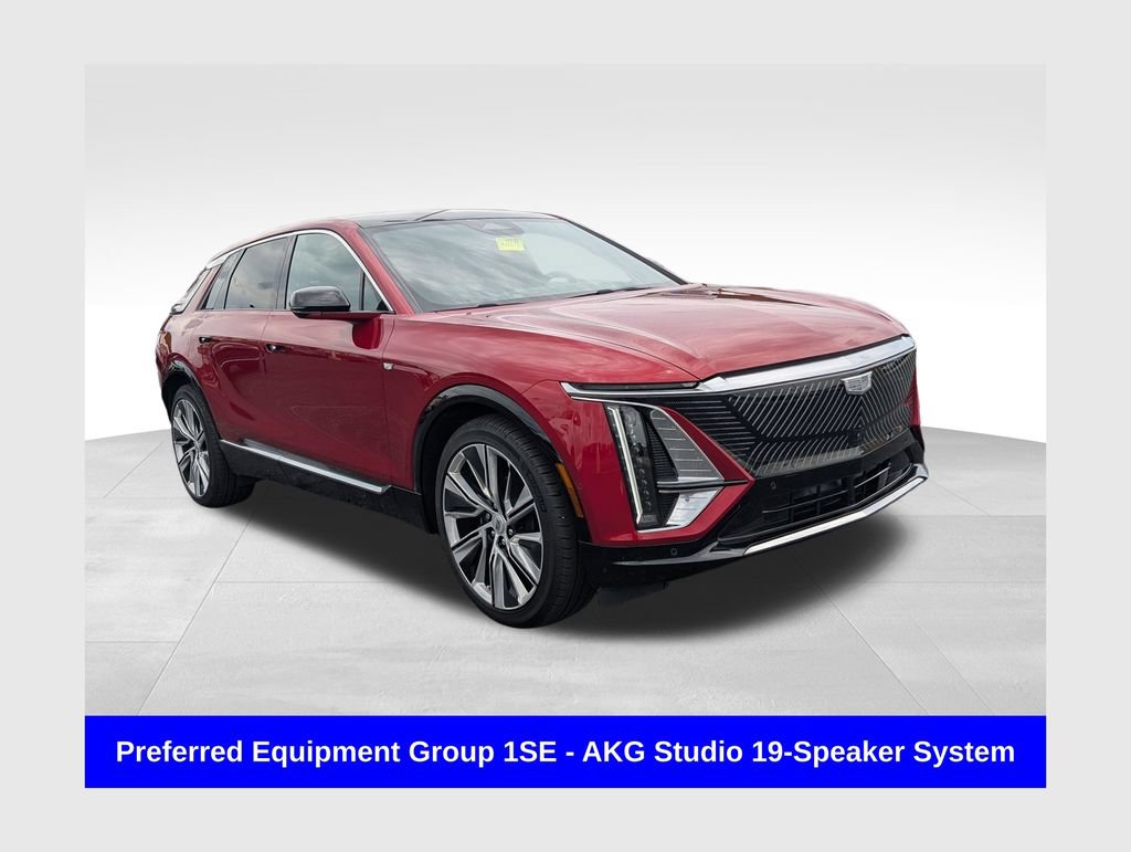 Used 2025 Cadillac Lyriq Luxury w/ LPO, Floor Liner Package AWD/4WD image 1