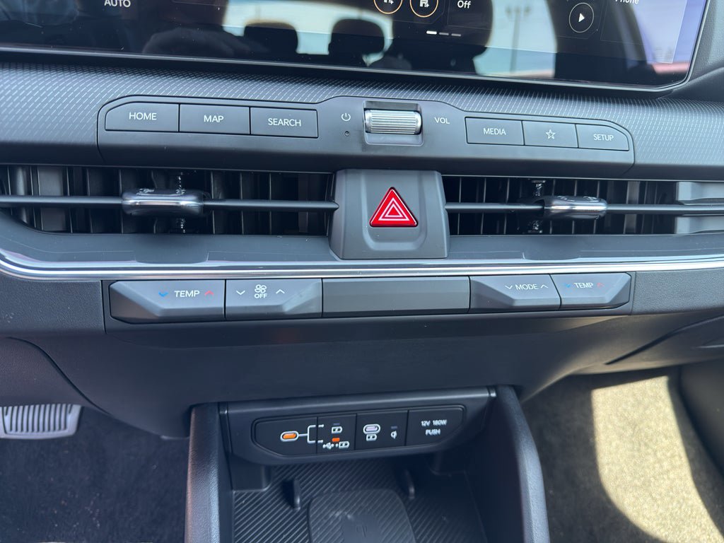 New 2025 Kia K4 GT-Line w/ GT-Line Premium Package image 15