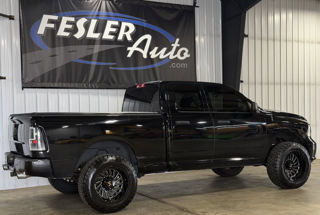 Used 2014 RAM 1500 Express AWD/4WD image 23