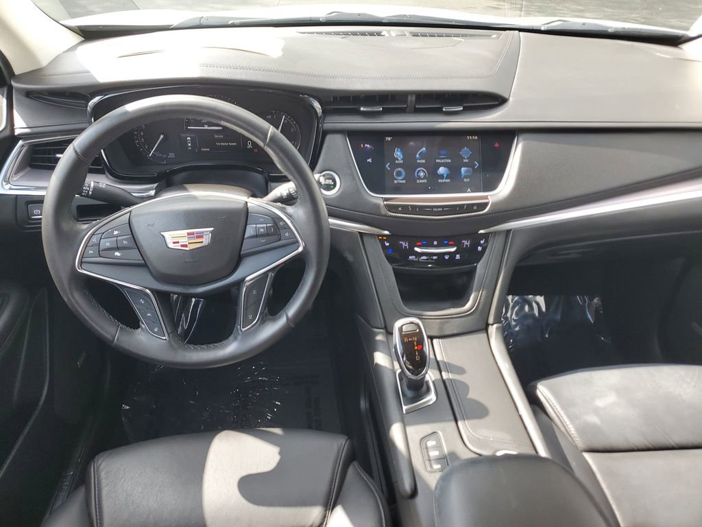 Used 2019 Cadillac XT5 Premium Luxury w/ Driver Assist Package image 17