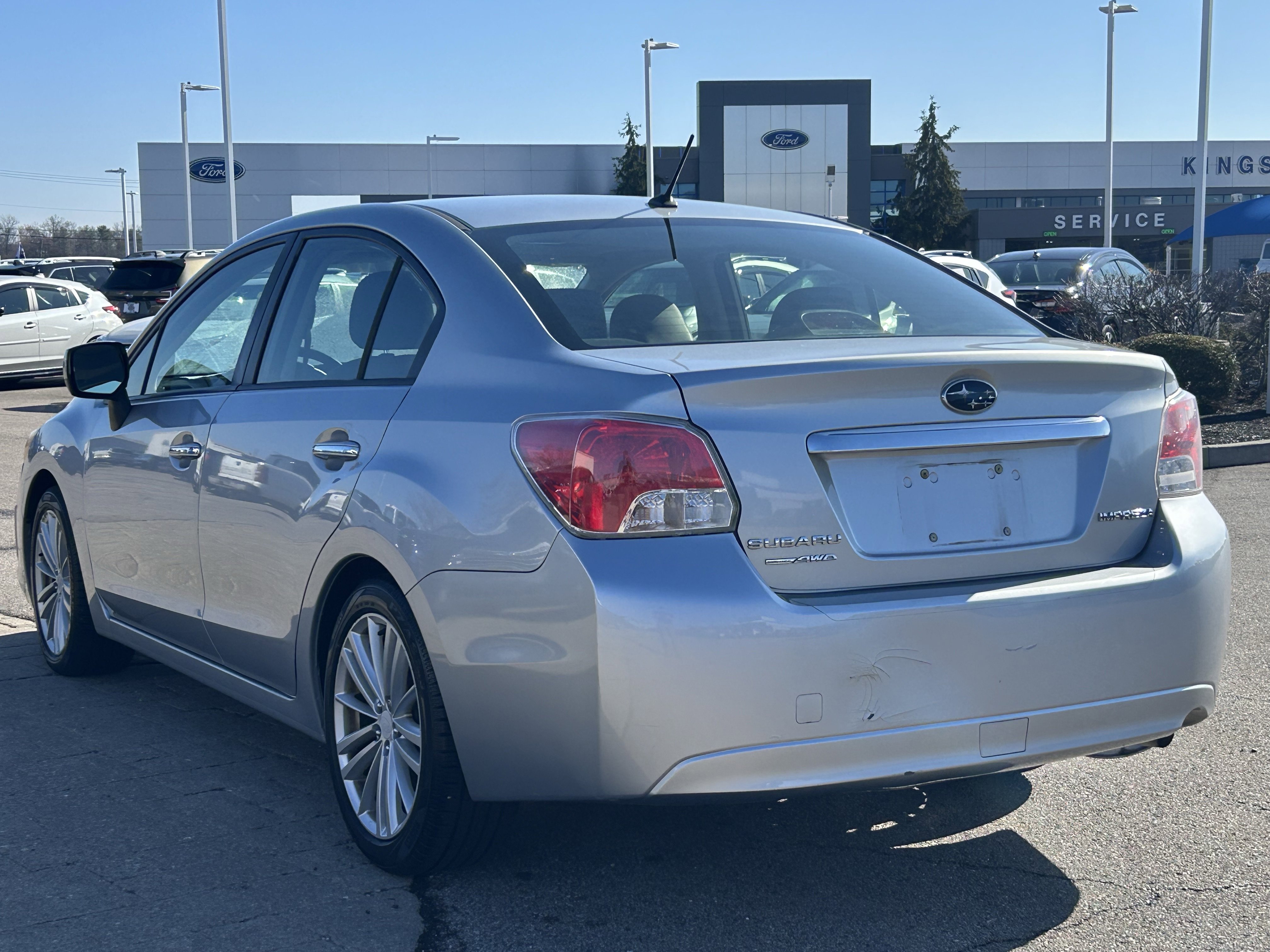 Used 2012 Subaru Impreza 2.0i Limited image 5