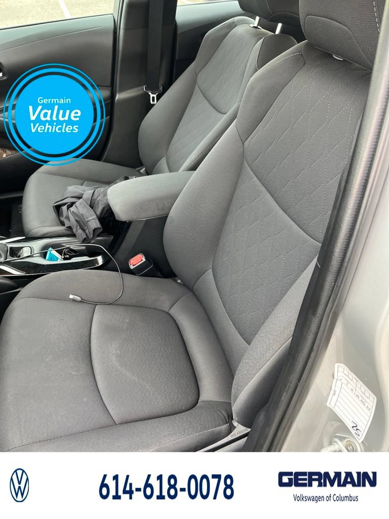 Used 2020 Toyota Corolla LE FWD image 17