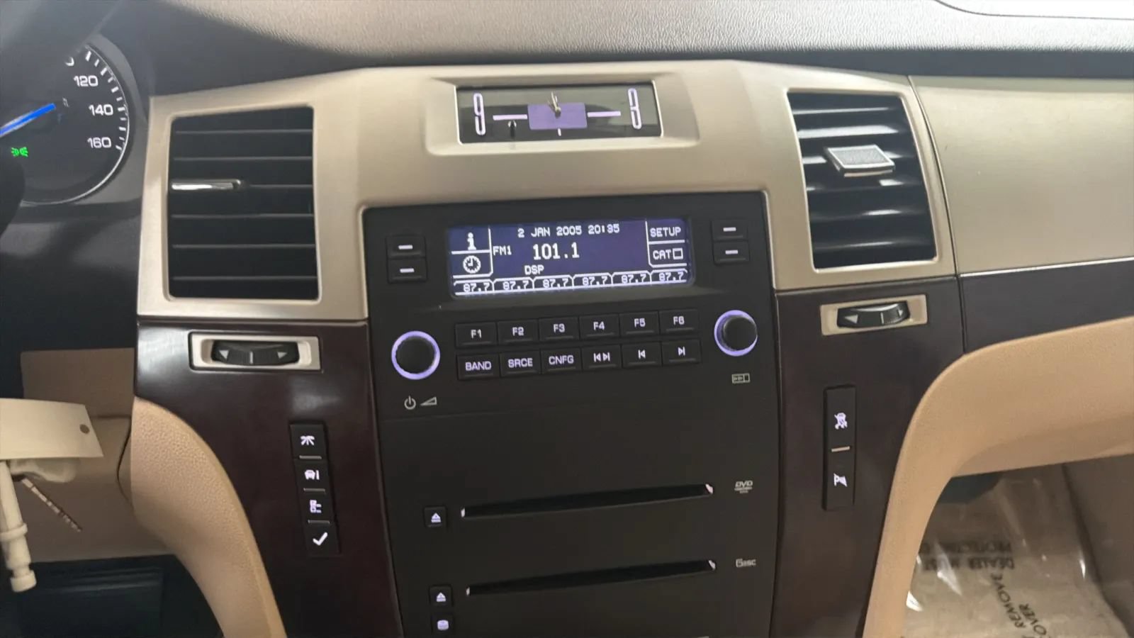 Used 2008 Cadillac Escalade AWD image 13