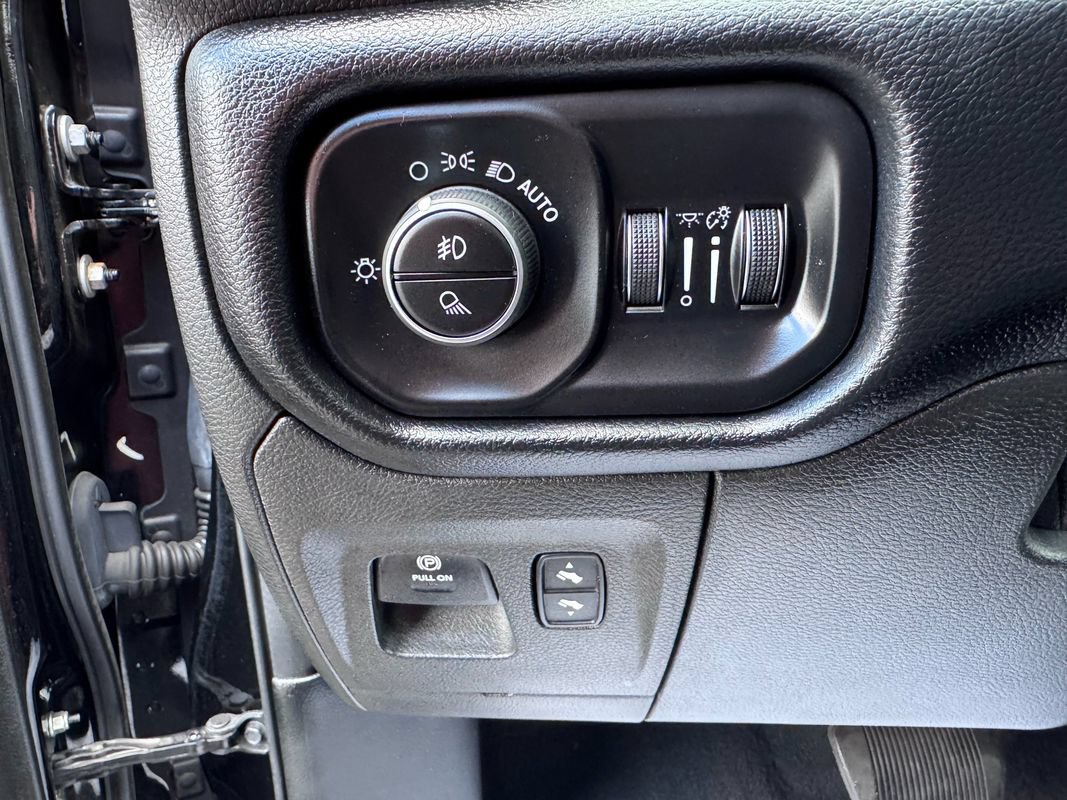 Used 2019 RAM 1500 Rebel w/ Rebel Level 2 Equipment Group AWD/4WD image 13