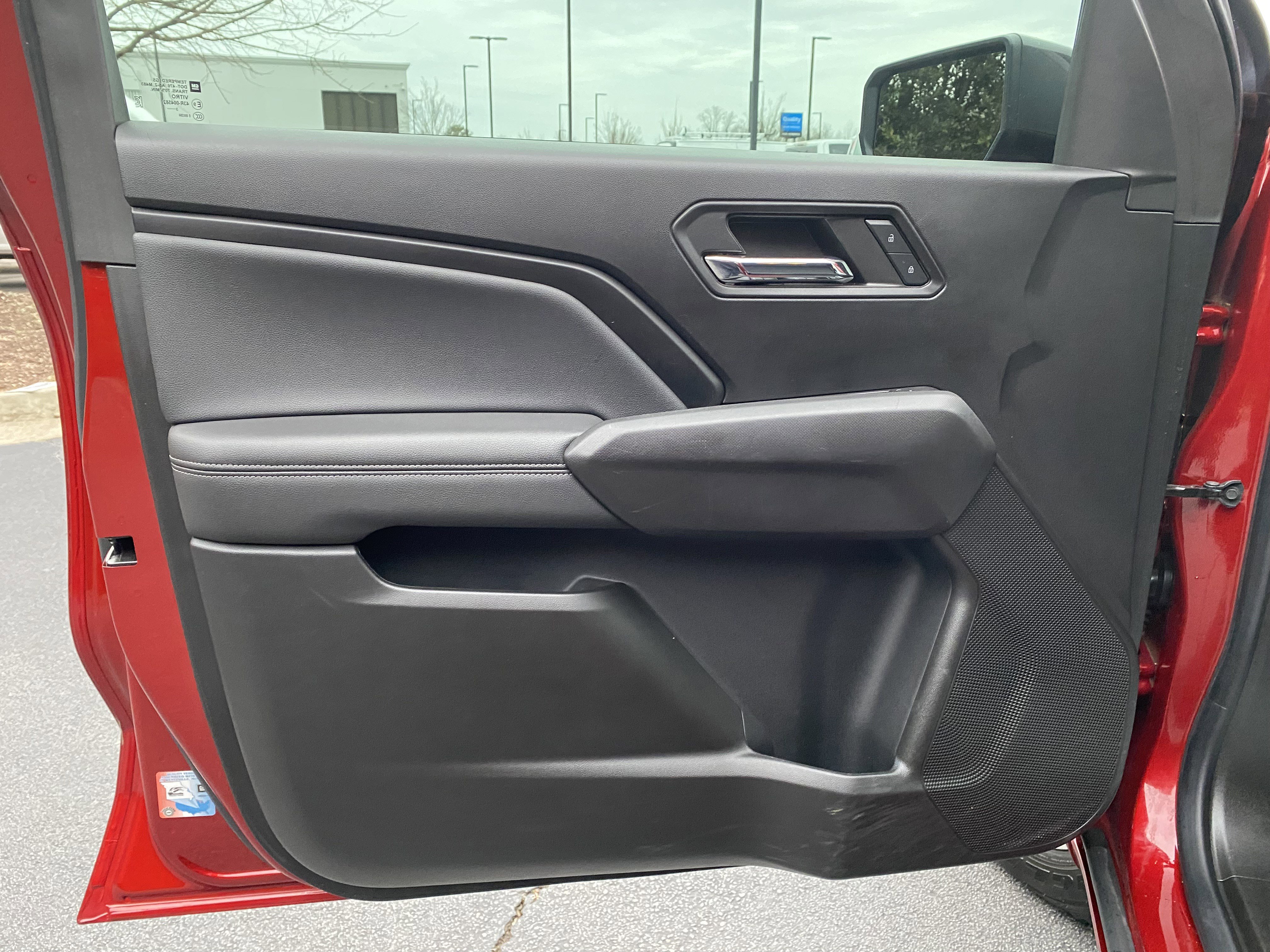 Used 2023 Chevrolet Colorado LT w/ LT Convenience Package III image 15