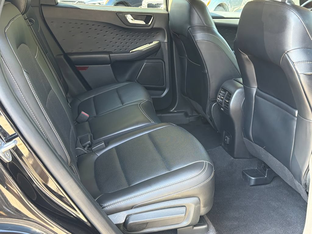 Used 2020 Ford Escape SE Sport FWD image 11