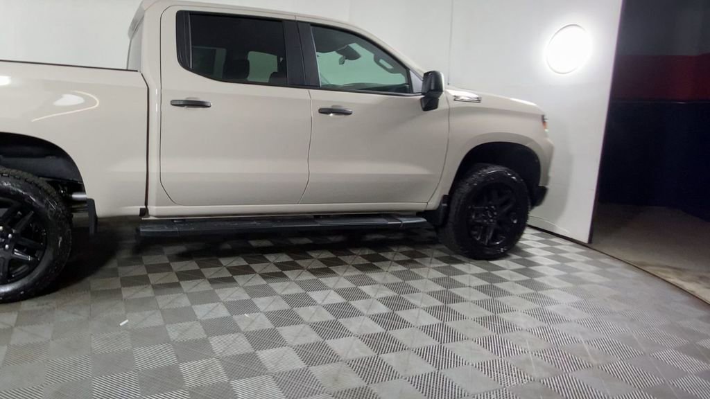 New 2026 Chevrolet Silverado 1500 Custom Trail Boss w/ LPO, Dark Essentials Package image 2