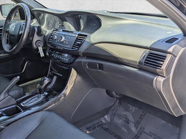 Used 2017 Honda Accord Sport Special Edition image 20