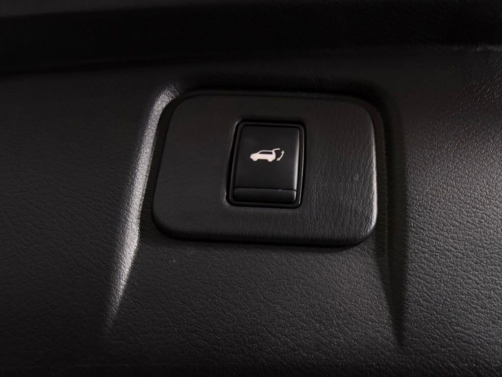 Used 2024 Nissan Murano Platinum w/ Cargo Package FWD image 28