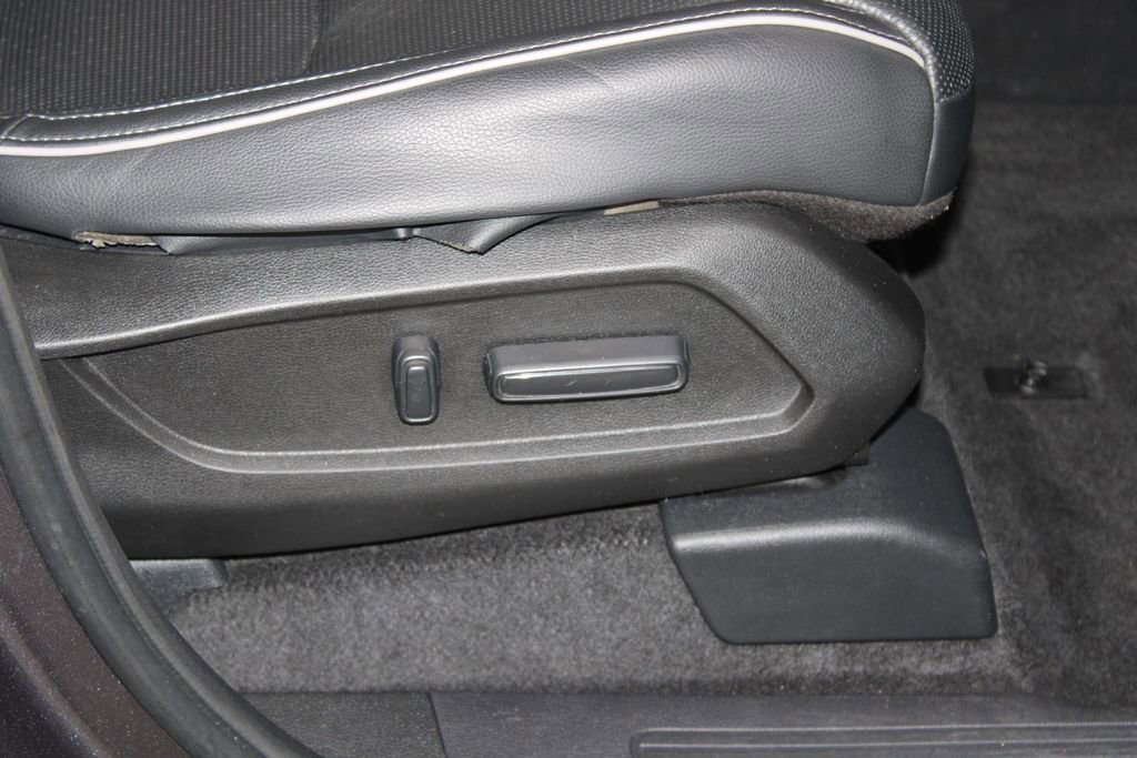 Used 2023 Honda Pilot Elite image 26