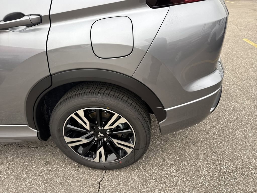 New 2026 Mitsubishi Eclipse Cross SEL AWD/4WD image 7