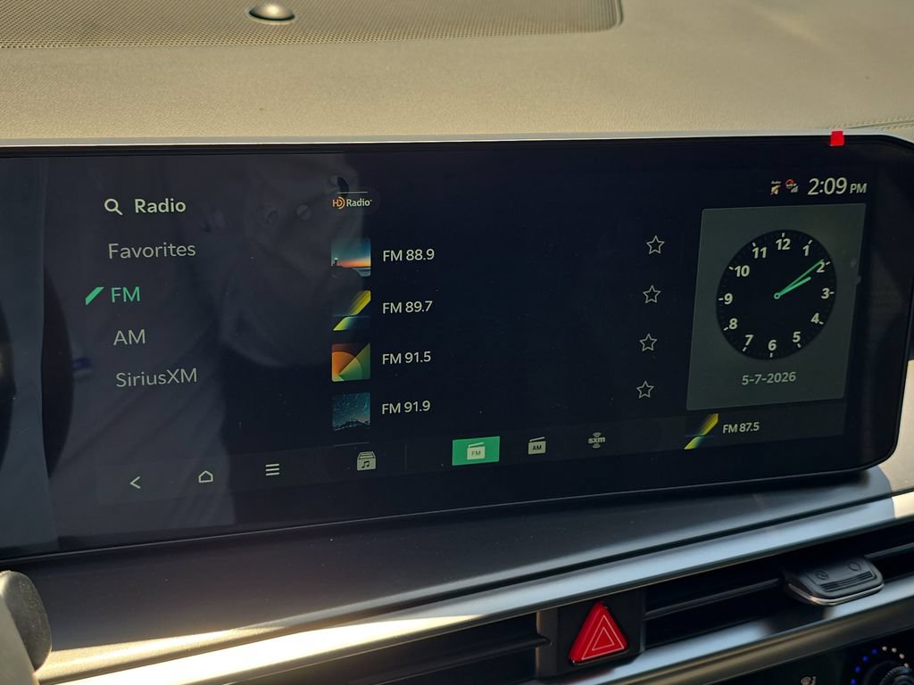 New 2026 Kia Sorento LX FWD image 22