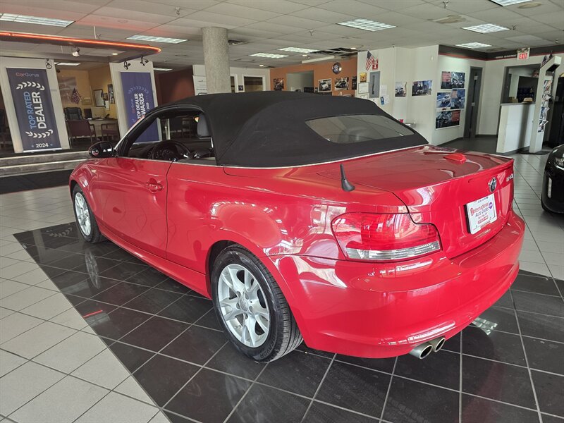 Used 2009 BMW 128i Convertible RWD image 26