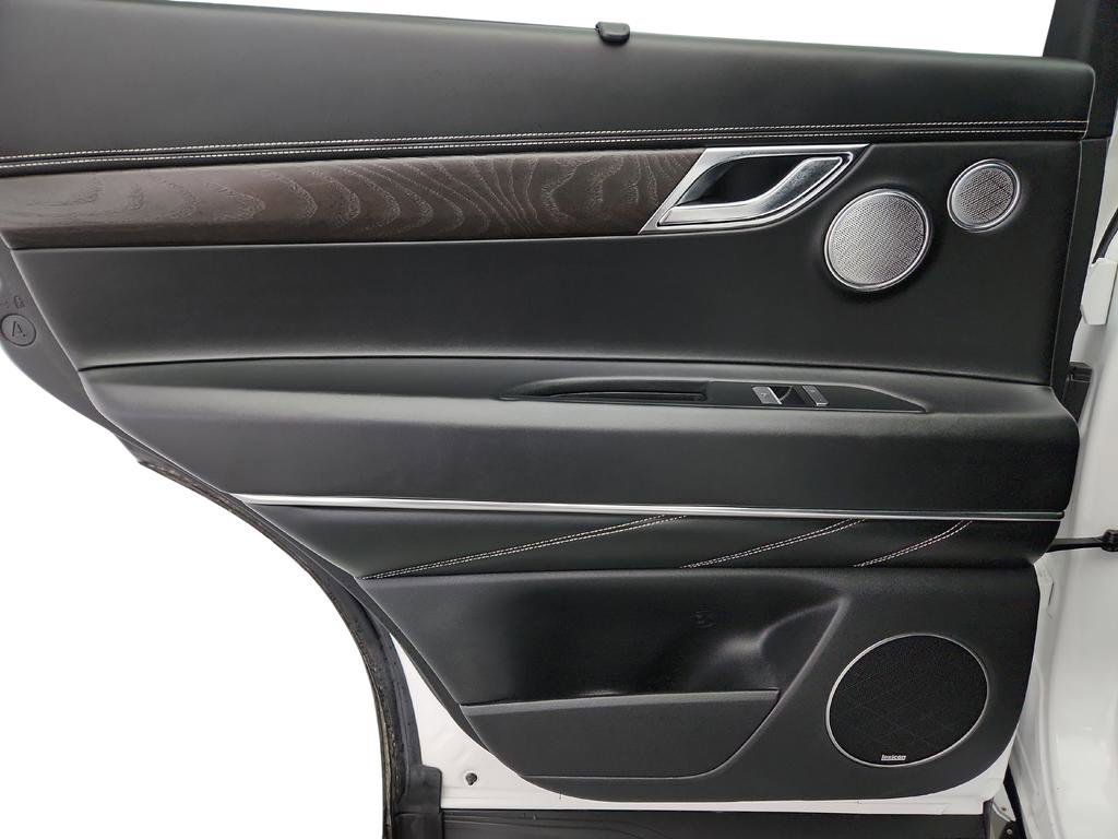 Used 2021 Genesis GV80 2.5T w/ Advanced Package 02 image 24