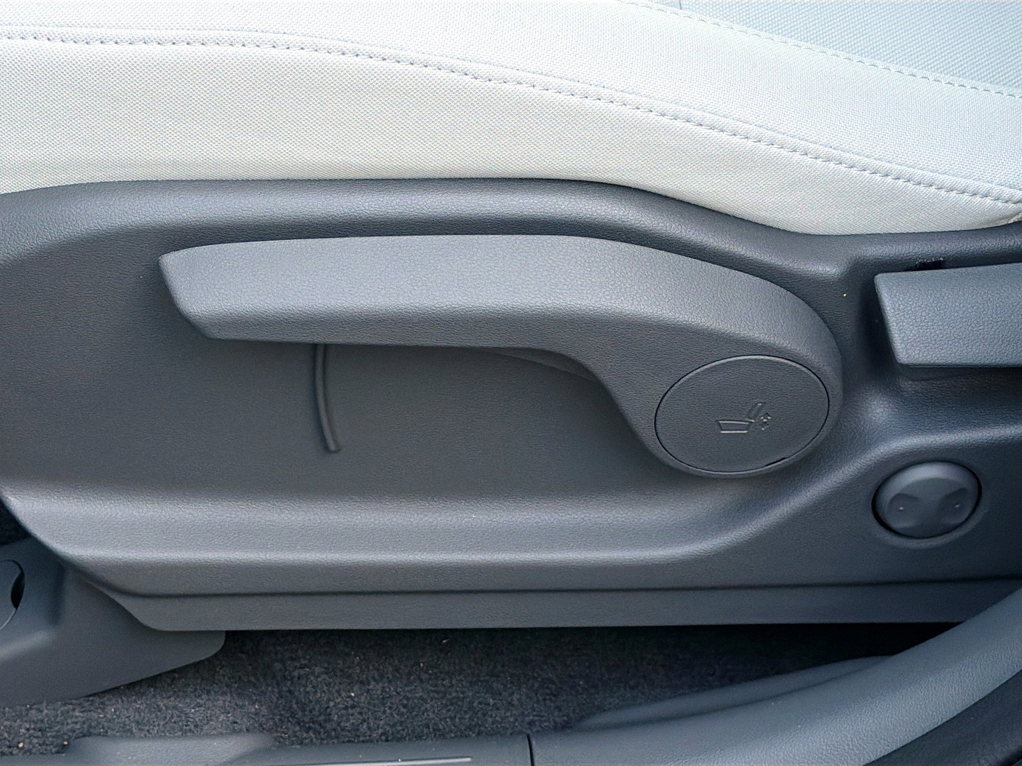 New 2026 Hyundai Santa Fe SE image 26