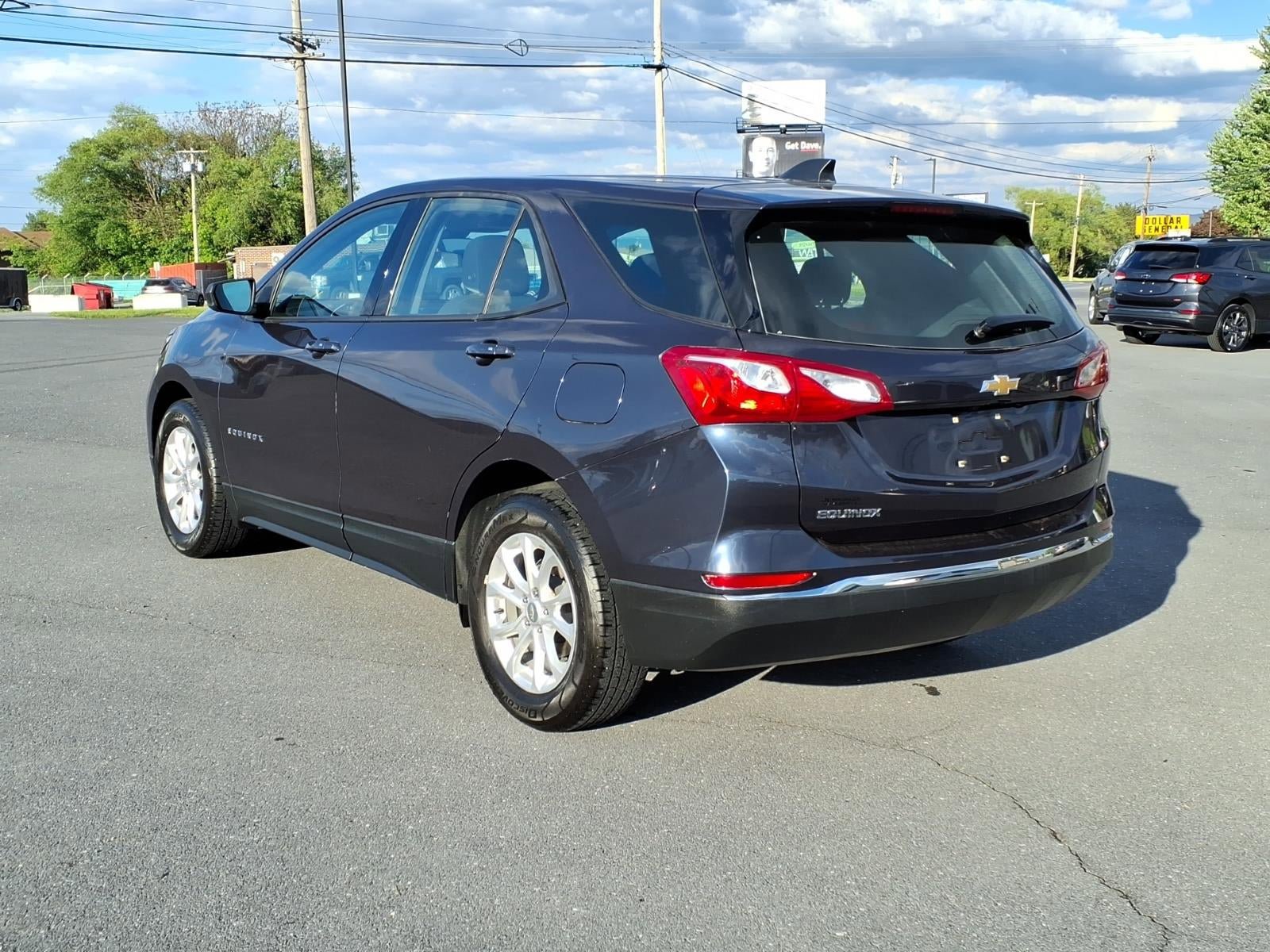 Used 2018 Chevrolet Equinox LS FWD image 4