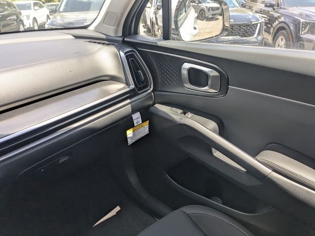 New 2026 Kia Sorento LX FWD image 19