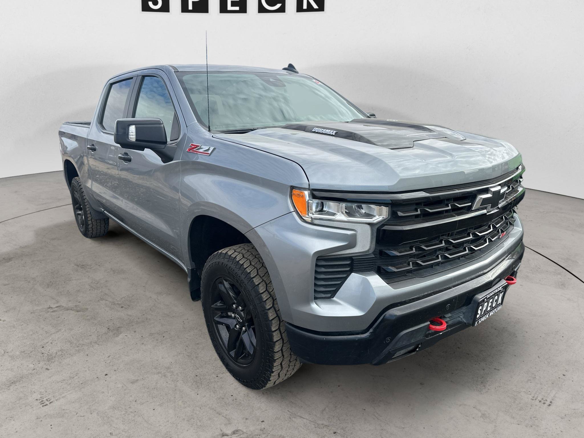 Used 2024 Chevrolet Silverado 1500 LT Trail Boss w/ Convenience Package II AWD/4WD image 6