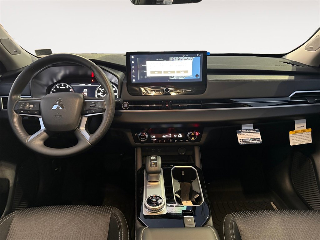 New 2026 Mitsubishi Outlander ES image 11