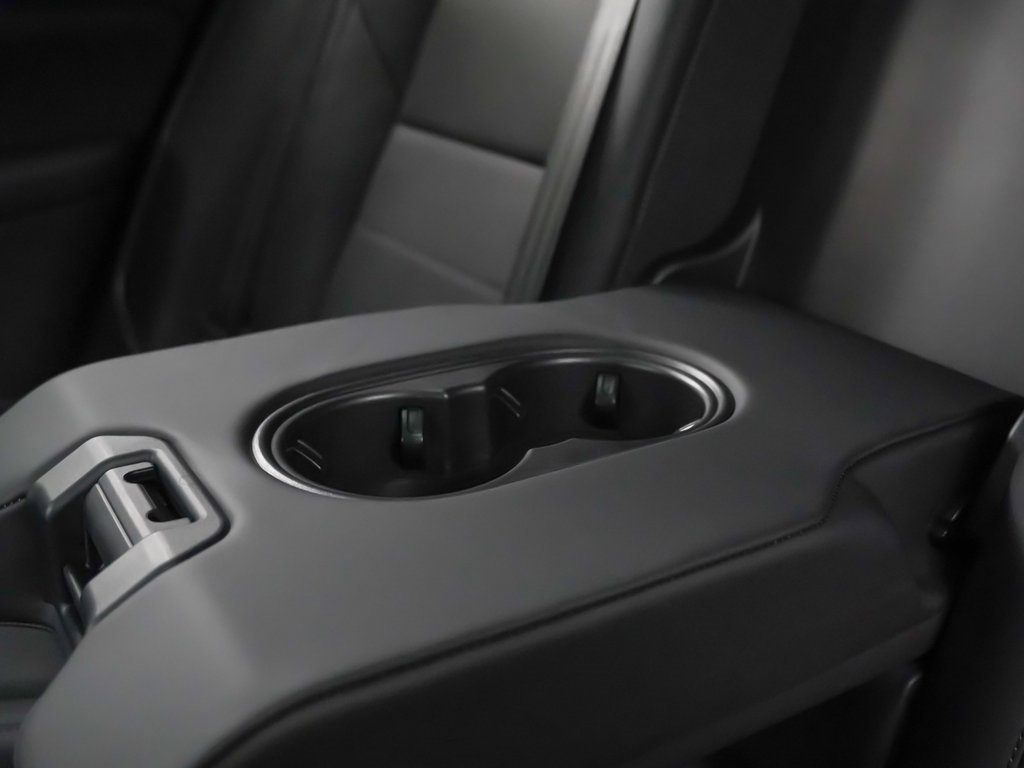 New 2025 Porsche Macan Turbo Electric image 20