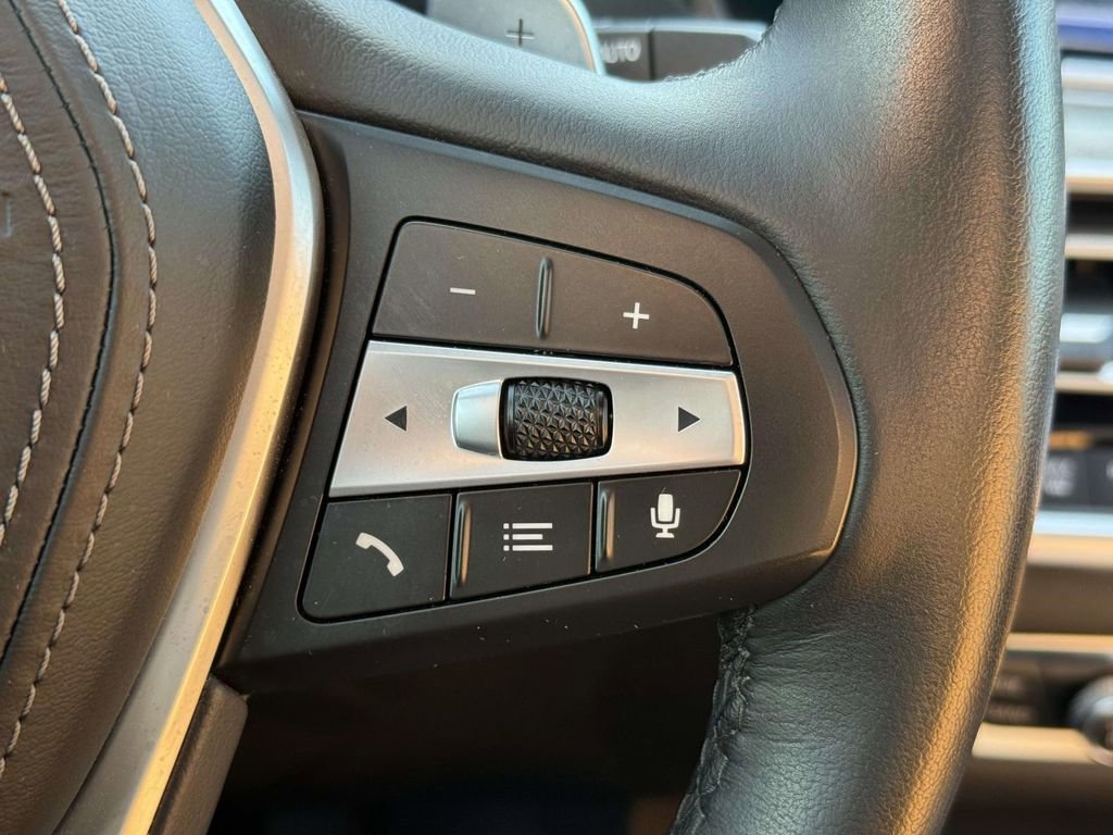 Used 2019 BMW X5 xDrive40i w/ Luxury Seating Package AWD/4WD image 23