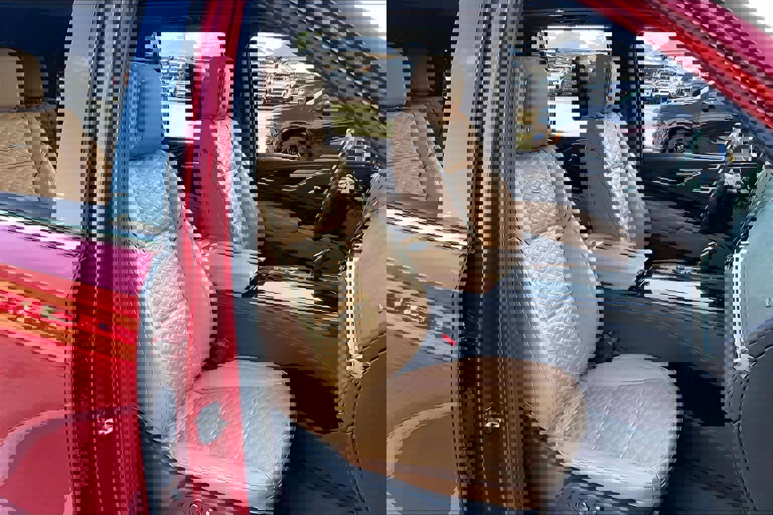 Used 2023 Cadillac Escalade Premium Luxury w/ Performance Package AWD/4WD image 8