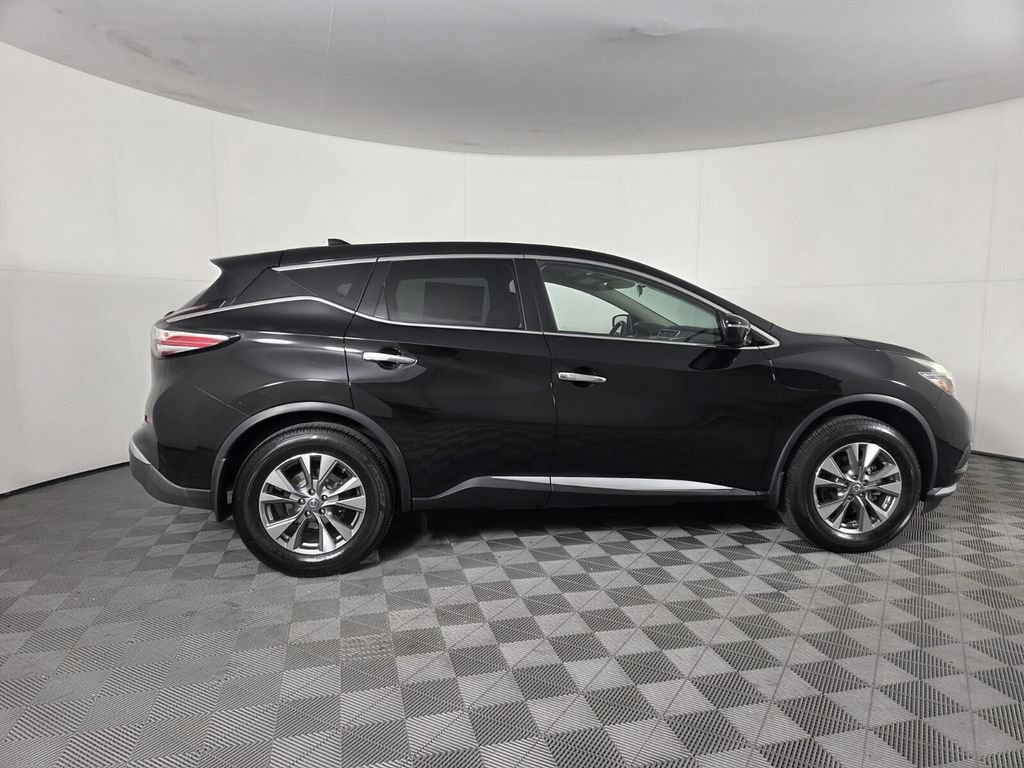 Used 2018 Nissan Murano S w/ Cargo Package FWD image 4