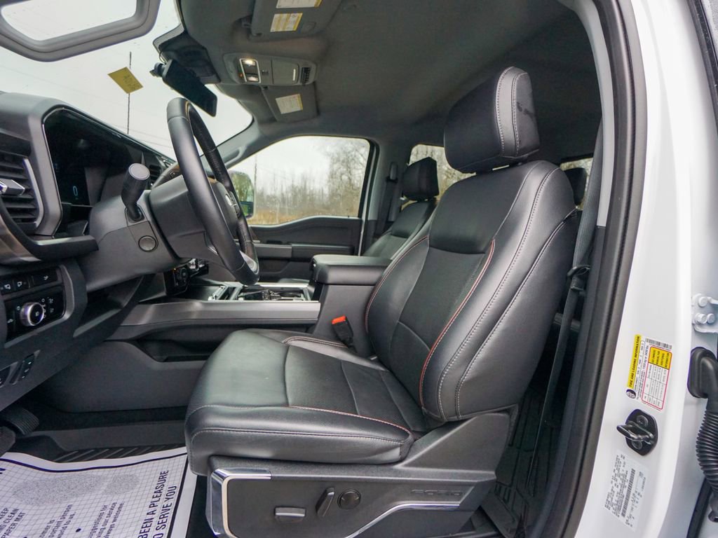 Used 2023 Ford F250 Lariat w/ Black Appearance Package image 26