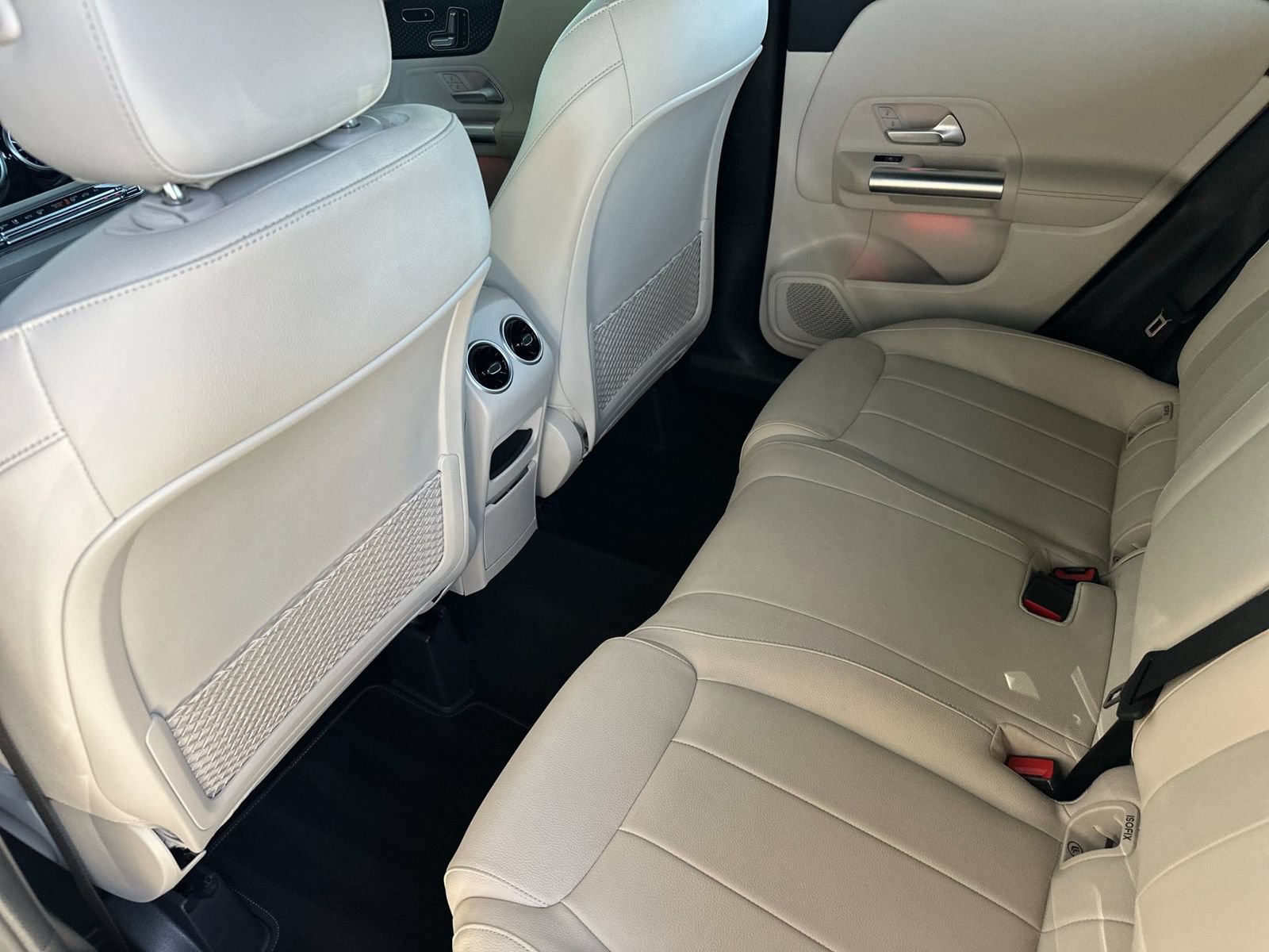 Certified 2026 Mercedes-Benz GLA 250 4MATIC image 13