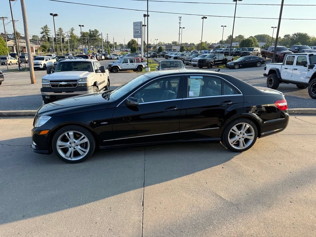 Used 2012 Mercedes-Benz E 350 4MATIC Sedan image 9
