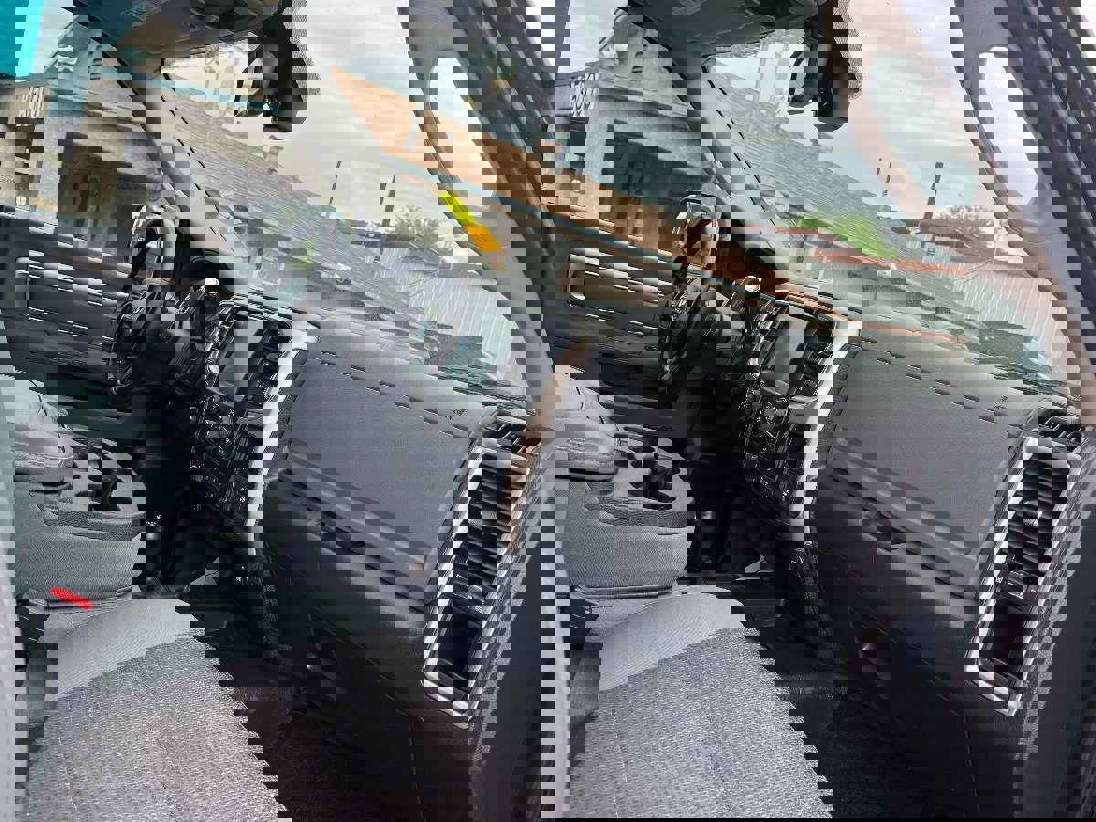 Used 2016 RAM 2500 Power Wagon w/ Luxury Group image 38