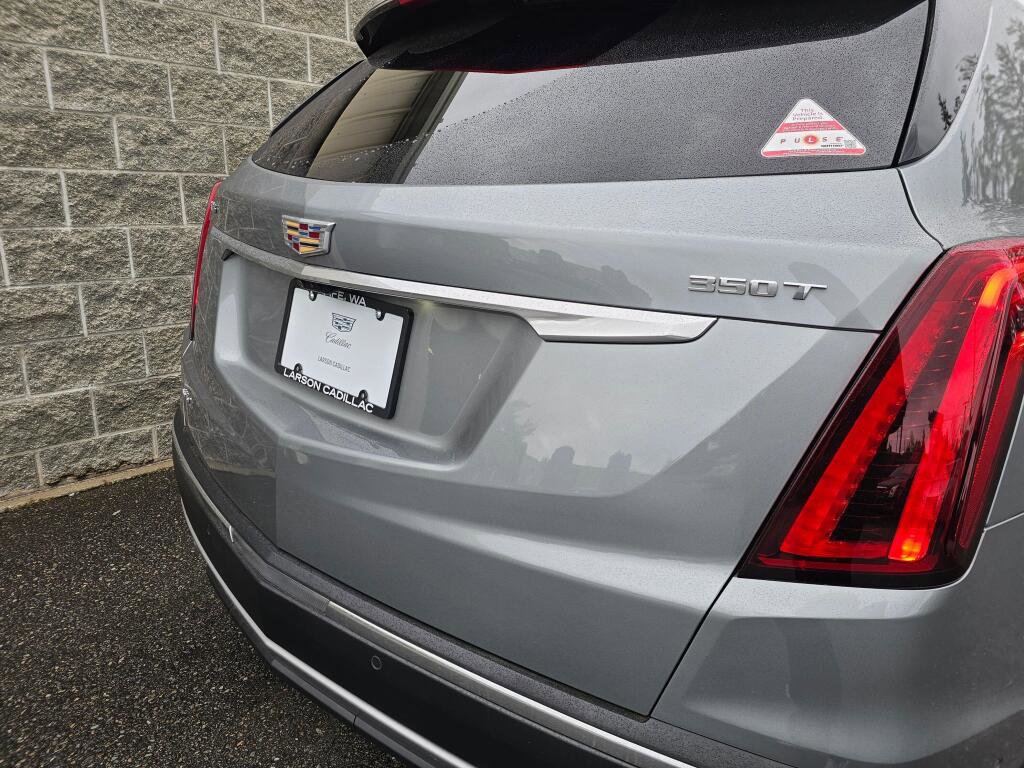 Certified 2023 Cadillac XT5 Premium Luxury w/ Technology Package AWD/4WD image 18