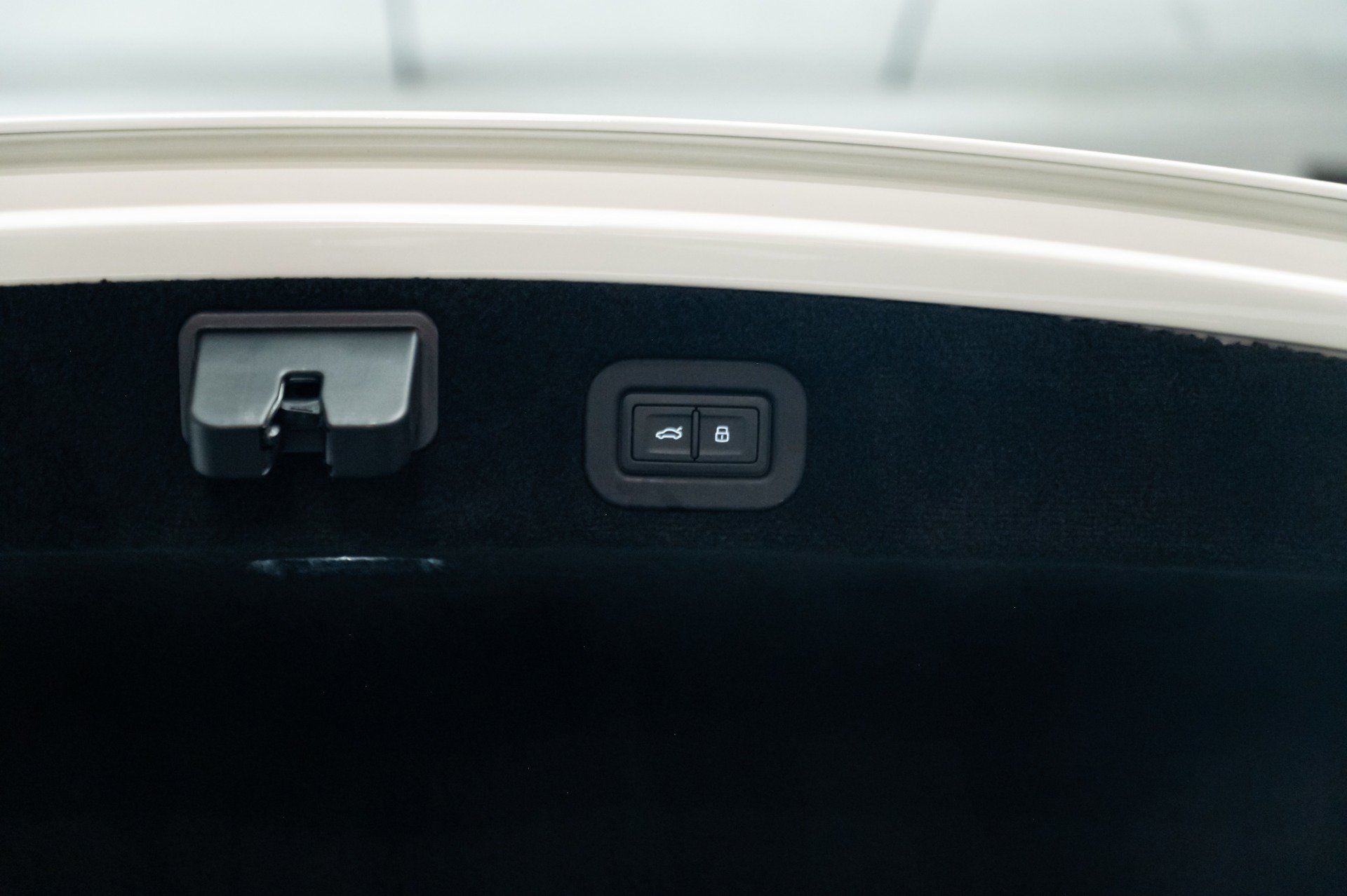 Used 2021 Bentley Flying Spur W12 AWD/4WD image 68