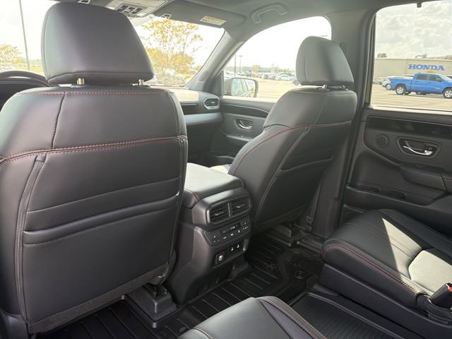 New 2026 Honda Pilot TrailSport image 19