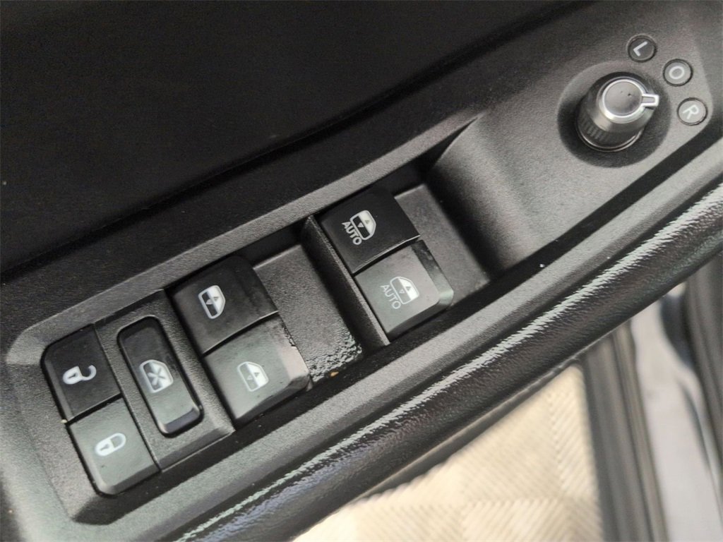 Certified 2024 Jeep Grand Cherokee L Laredo image 15