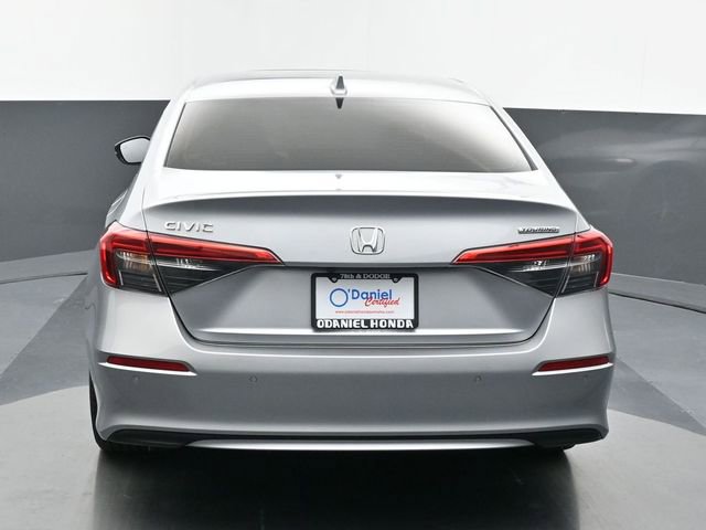 Used 2023 Honda Civic Touring image 4