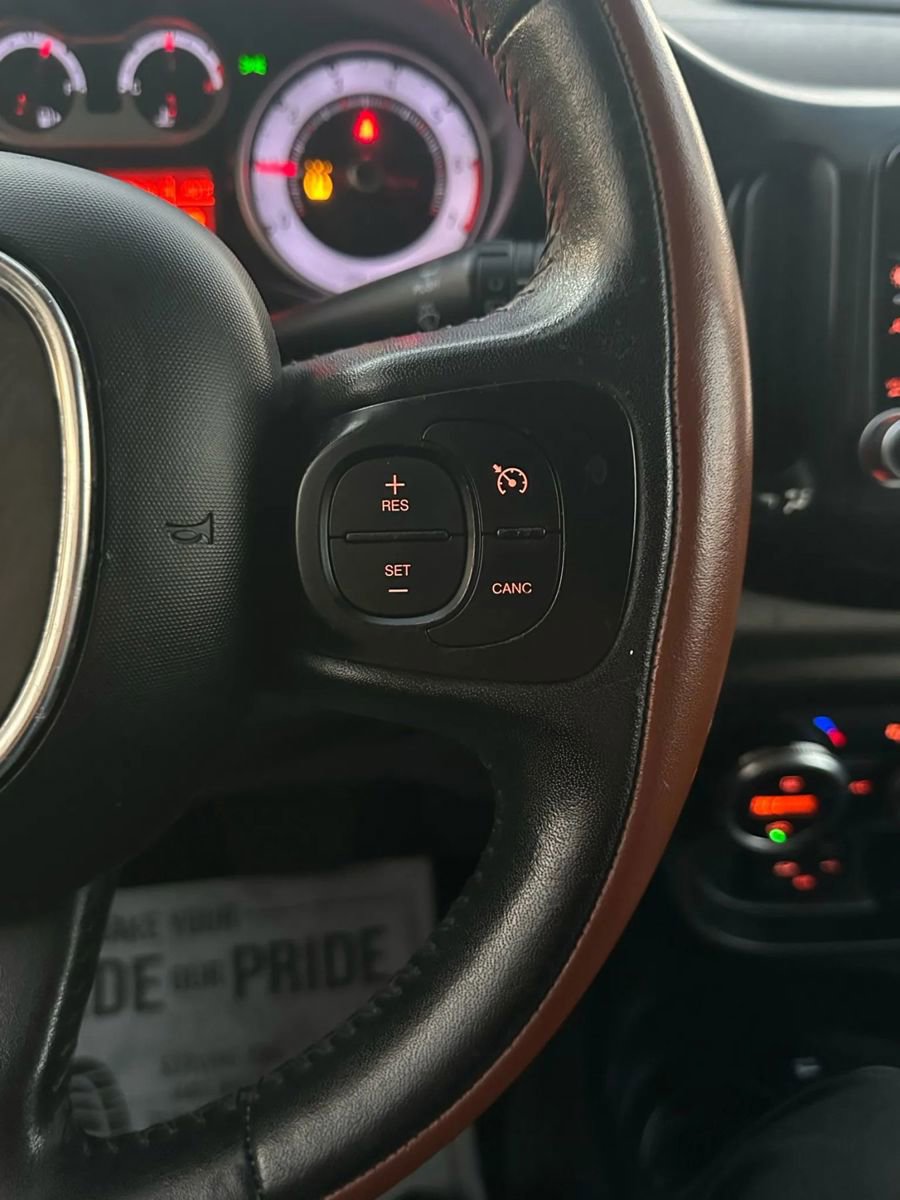 Used 2014 FIAT 500L Trekking w/ Popular Equipment Group image 28