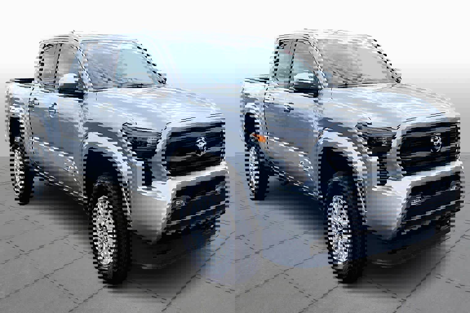 Certified 2025 Toyota Tacoma SR5 image 2