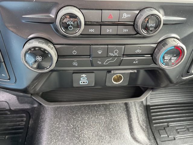 New 2026 Ford F250 XL w/ XL Chrome Package image 47