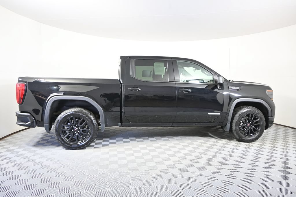 Used 2023 GMC Sierra 1500 Elevation w/ X31 Off-Road Package AWD/4WD image 8