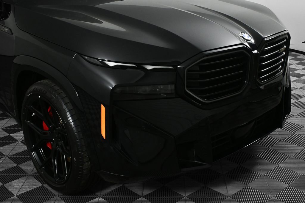 Used 2023 BMW XM AWD/4WD image 34