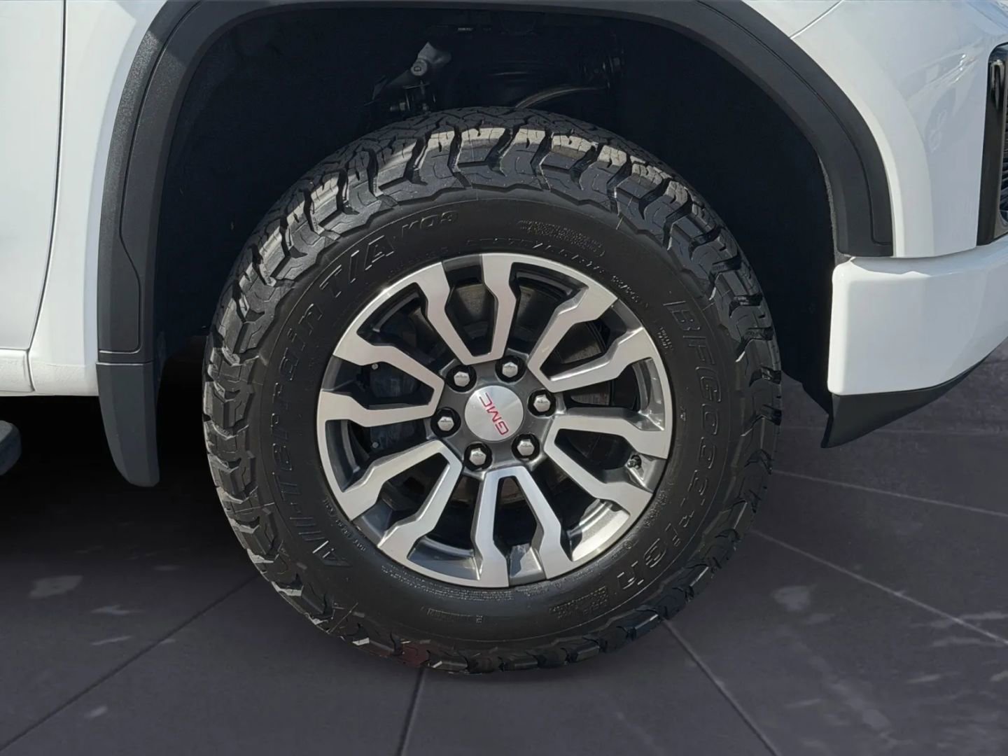 Used 2022 GMC Sierra 1500 AT4 image 30