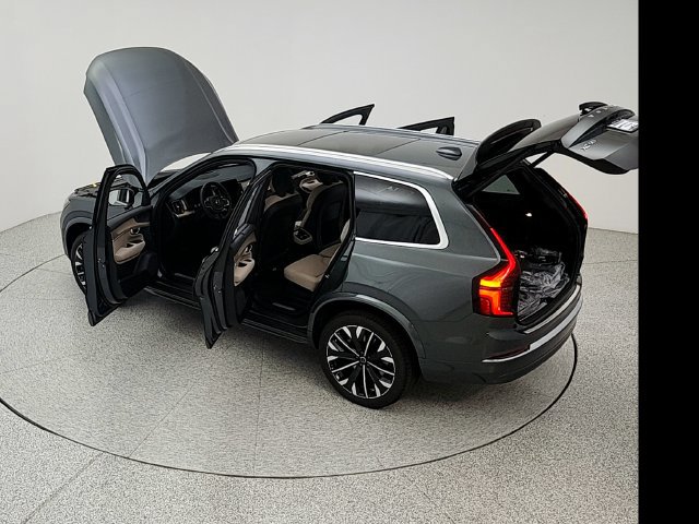 New 2027 Volvo XC90 B6 Plus AWD/4WD image 33