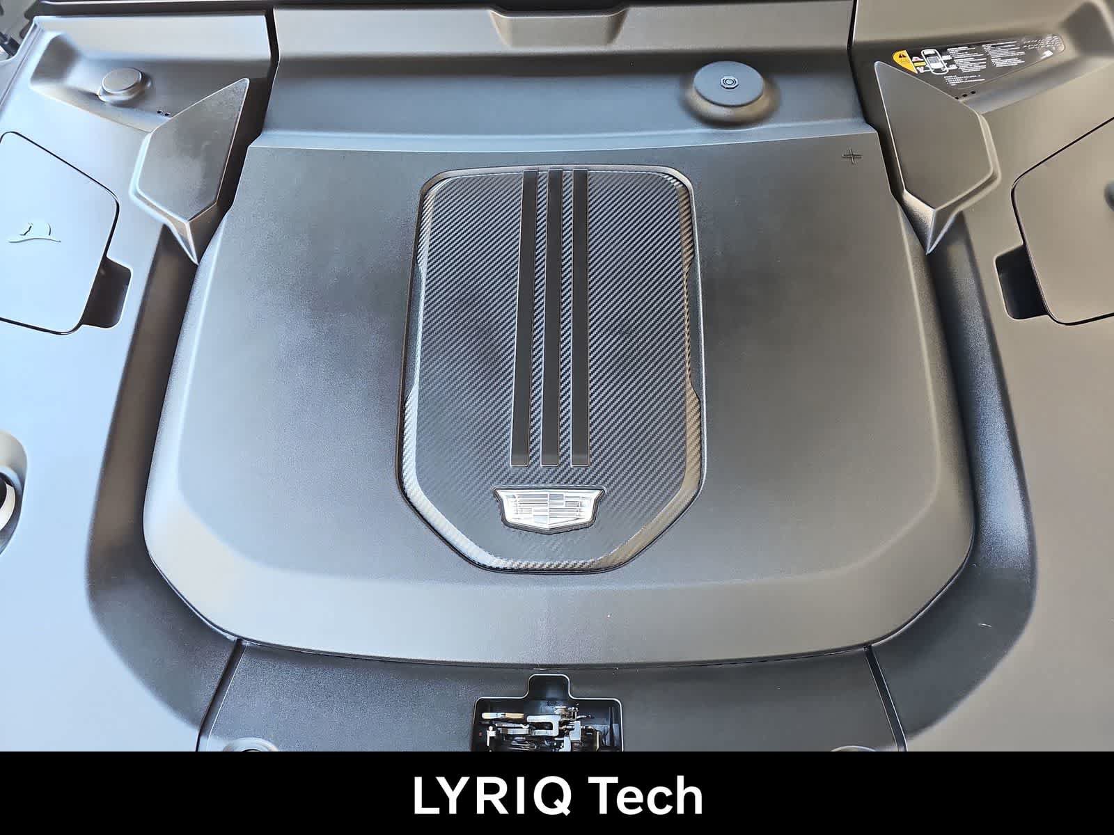 Used 2024 Cadillac Lyriq Tech AWD/4WD image 13