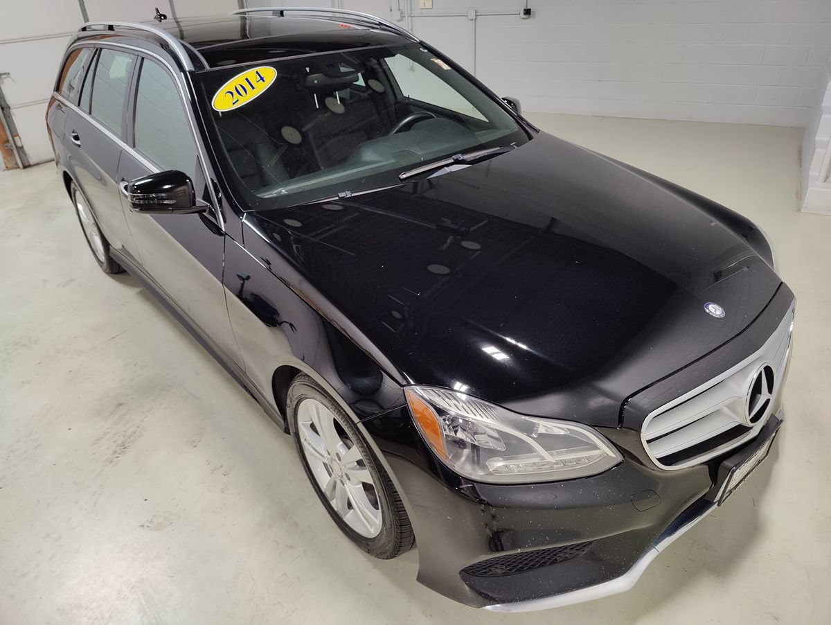 Used 2014 Mercedes-Benz E 350 4MATIC Wagon image 2
