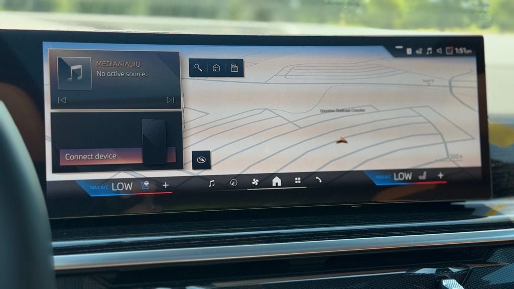 New 2027 BMW X7 xDrive40i w/ M Sport Package AWD/4WD image 21