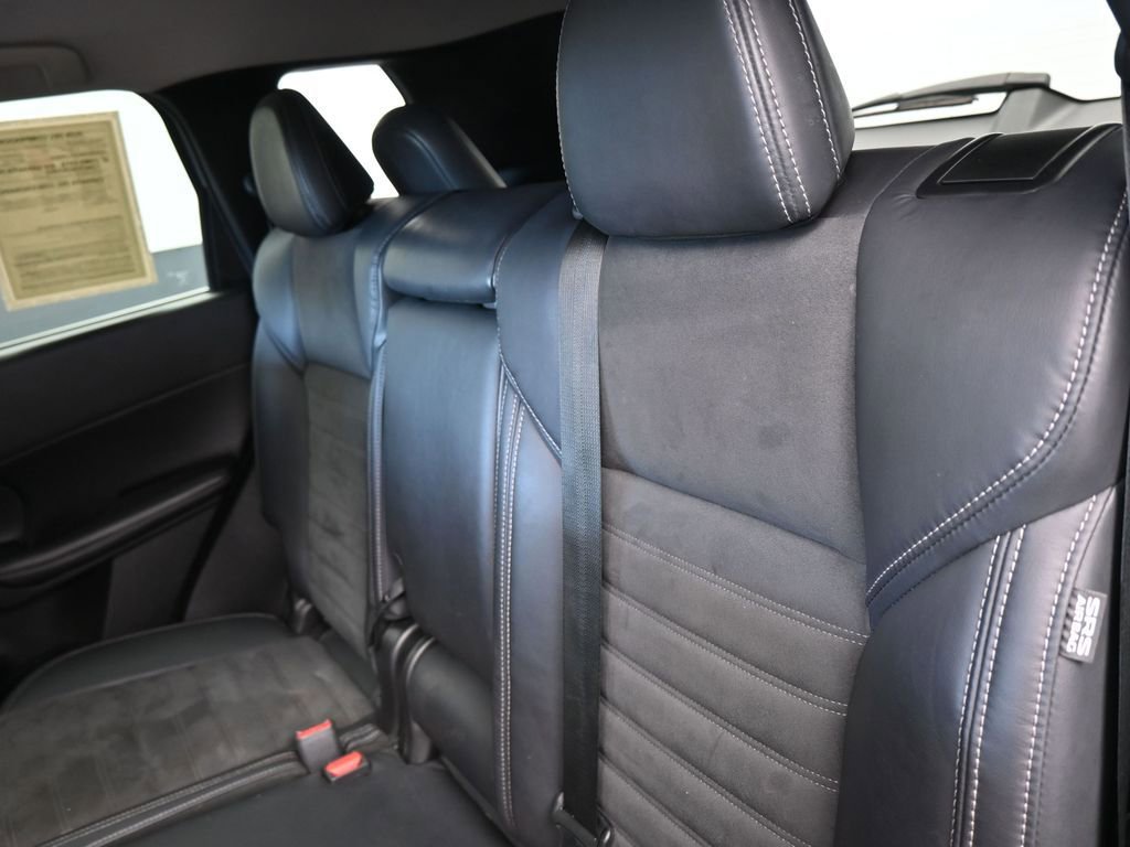 Used 2022 Mitsubishi Outlander SE image 38