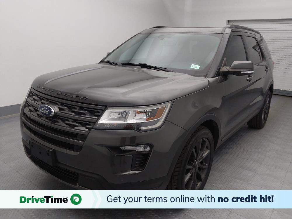 Used 2018 Ford Explorer XLT w/ Equipment Group 202A image 1